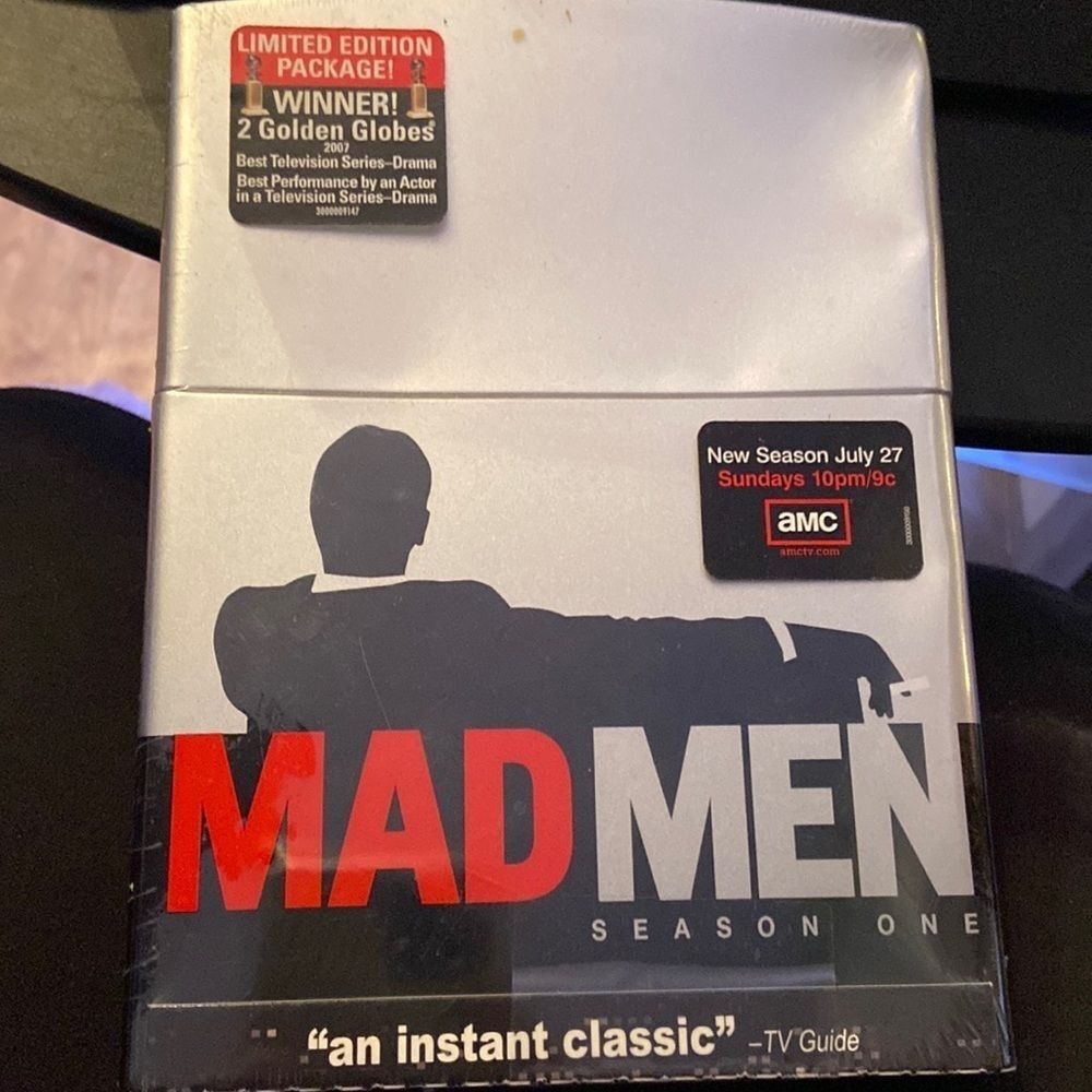 Madmen Season 1 Collector's Edition Tin Box Set Complete DVD AMC